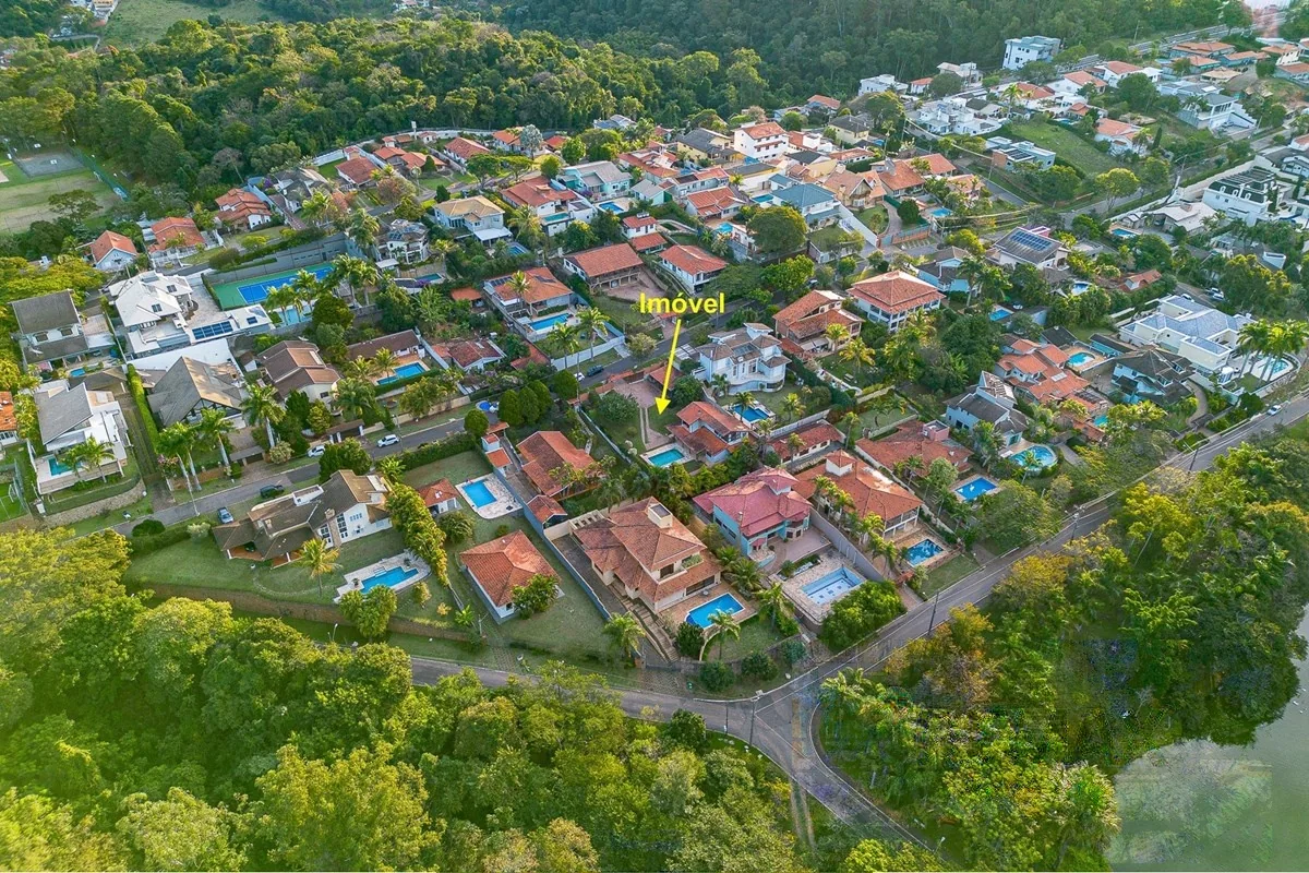 Vista aérea do condomínio · Casa em condomínio com 3 suítes em Vinhedo