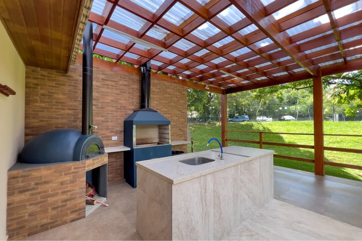 Espaço gourmet do clube · Casa em condomínio com 3 suítes em Vinhedo