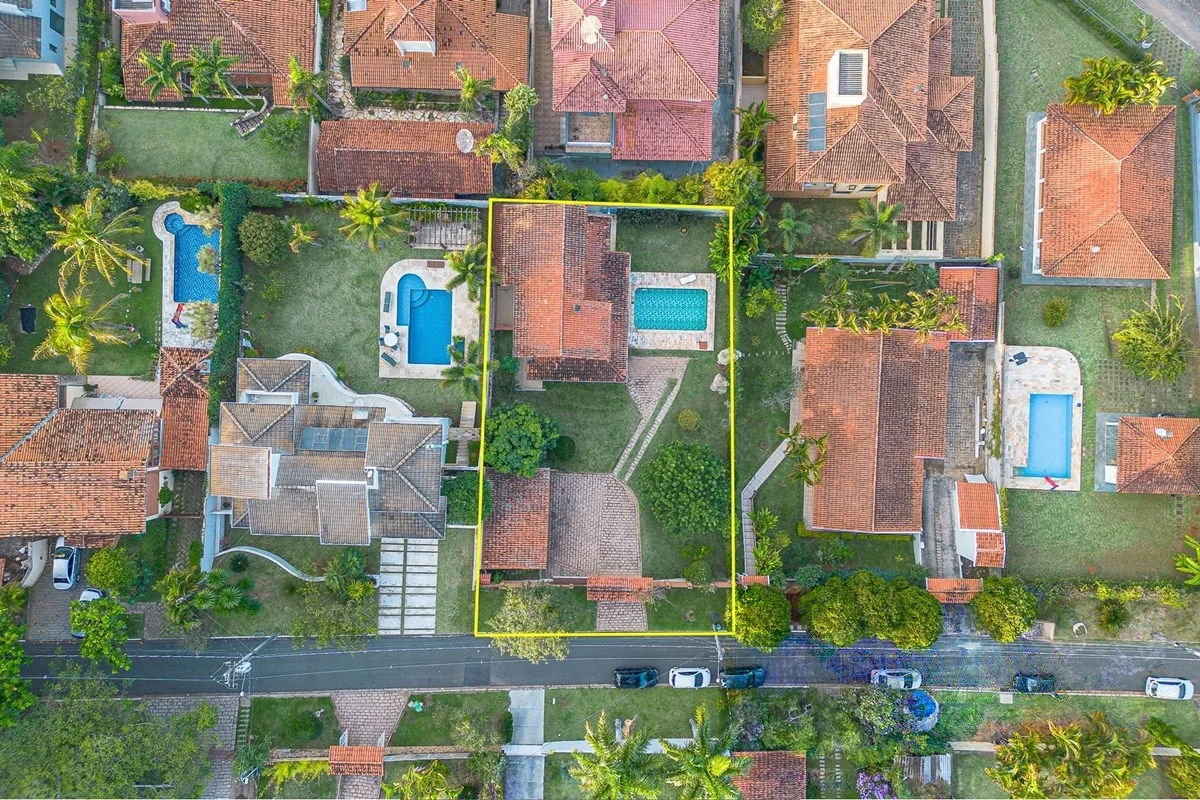Vista aérea da quadra · Casa em condomínio com 3 suítes em Vinhedo