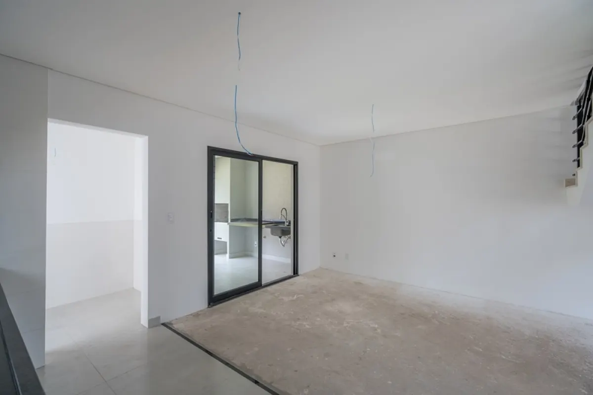  · Casa nova de 3 suítes em condomínio em Vinhedo