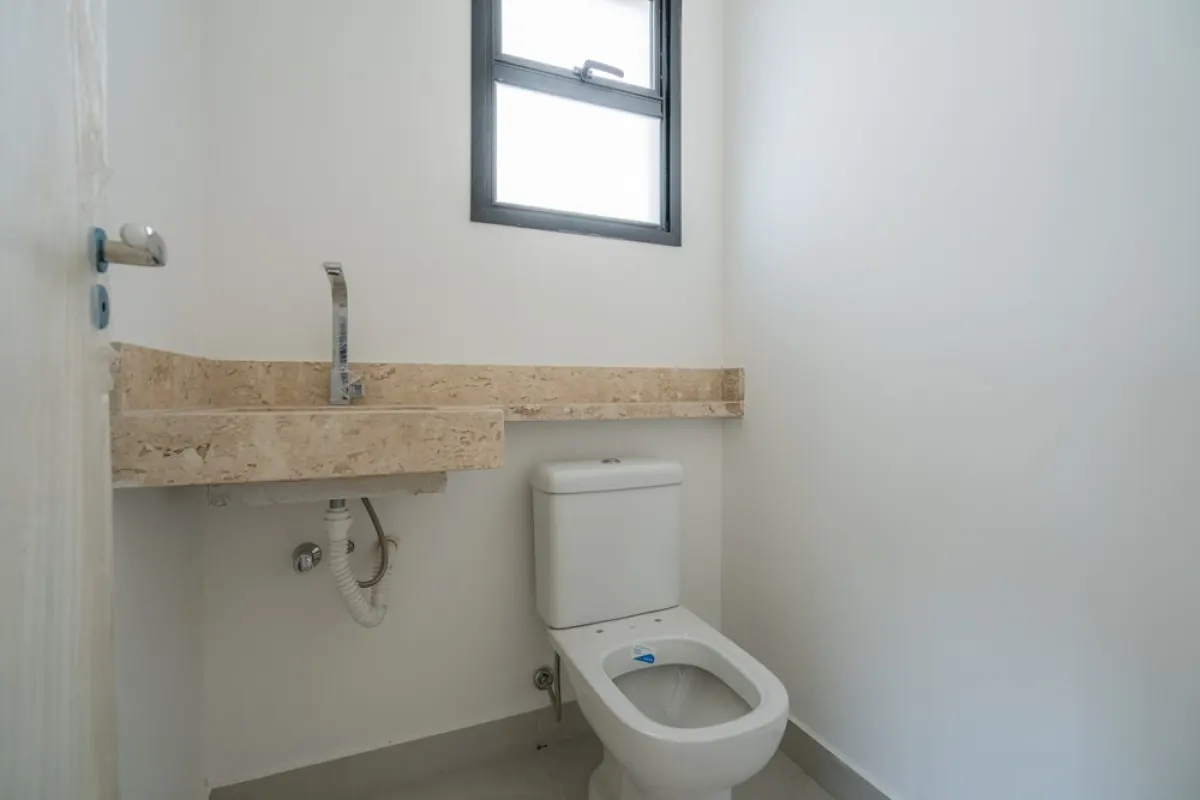  · Casa nova de 3 suítes em condomínio em Vinhedo