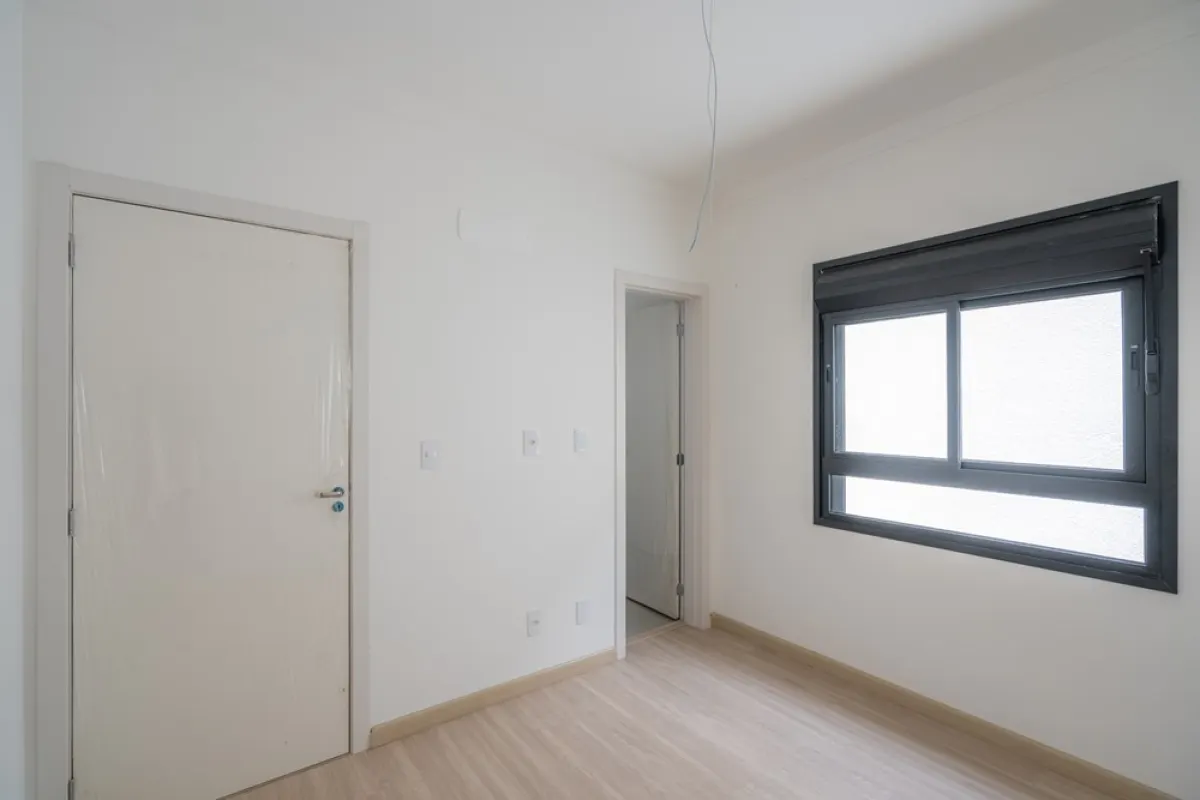  · Casa nova de 3 suítes em condomínio em Vinhedo