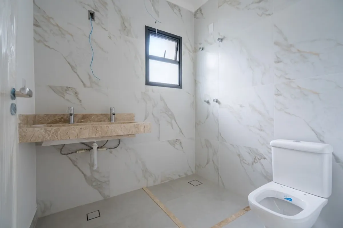  · Casa nova de 3 suítes em condomínio em Vinhedo